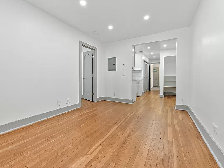 Luxury City View Apartment